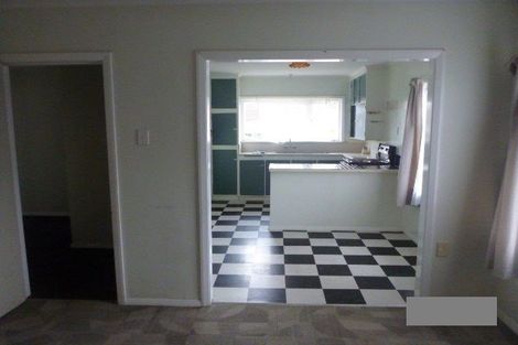 Photo of property in 2/40 Sutton Crescent, Papakura, 2110