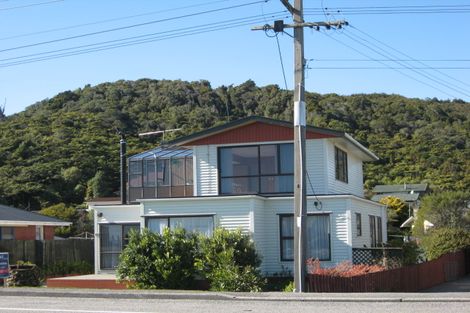 Photo of property in 199 Main South Road, Karoro, Greymouth, 7805
