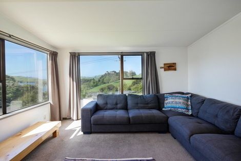 Photo of property in 52 Oxley Crescent, Broad Bay, Dunedin, 9014