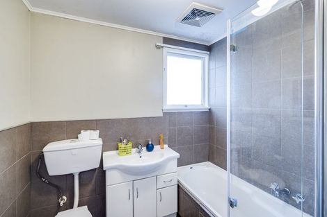 Photo of property in 1/403 Eastbourne Street East, Hastings, 4122