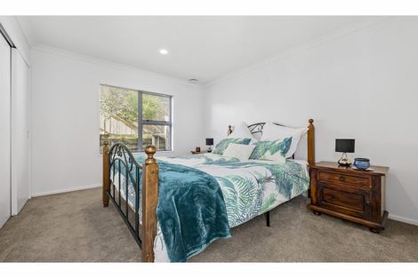 Photo of property in 14 Witton Place, Schnapper Rock, Auckland, 0632