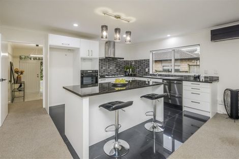 Photo of property in 47 Terrasini Drive, Flat Bush, Auckland, 2019