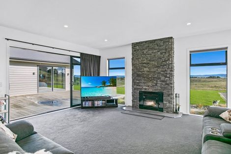 Photo of property in 27 Matarangi Road, Marotiri, Taupo, 3377