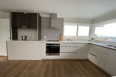 Photo of property in 14 Parkview Place, Pakuranga, Auckland, 2010