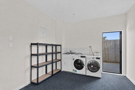 Photo of property in 9c Mowbray Place, Sunnynook, Auckland, 0620
