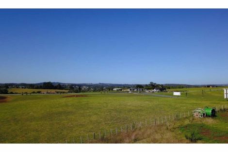 Photo of property in 4 Fernbird Grove, Kerikeri, 0294