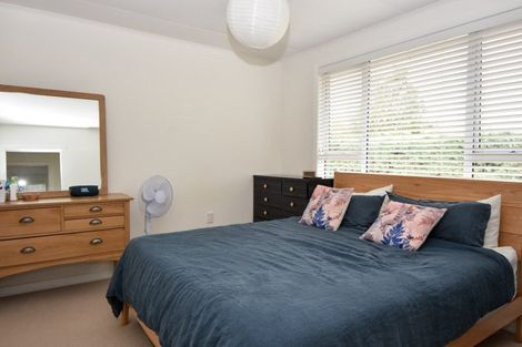 Photo of property in 8 Barrett Place, Carterton, 5713