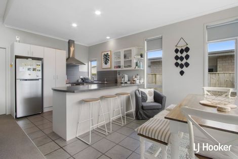 Photo of property in 8a Reo Crescent, Waihi Beach, 3611