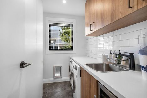 Photo of property in 40 Dee Street, St Albans, Christchurch, 8014