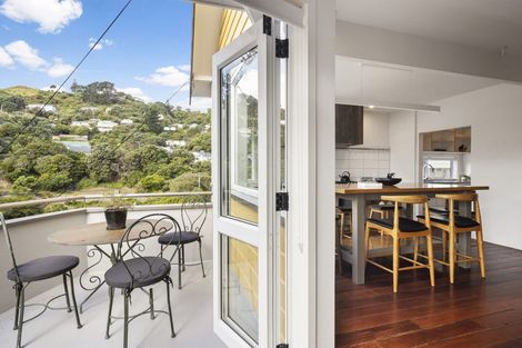 Photo of property in 26 Jackson Street, Island Bay, Wellington, 6023