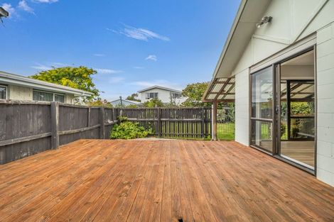 Photo of property in 8 Kalmia Place, Kaiapoi, 7630