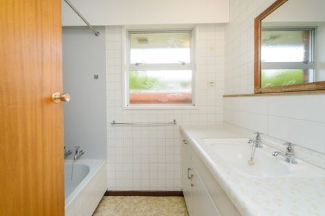 Photo of property in 23a Henare Street, West End, Palmerston North, 4412