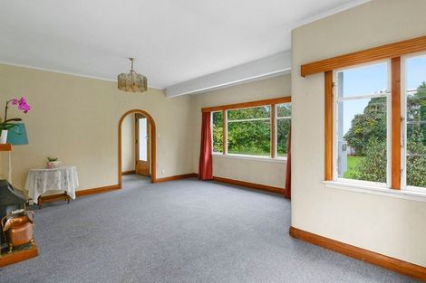 Photo of property in 116 Bartholomew Road, Levin, 5510