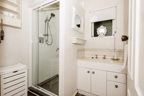 Photo of property in 9 Moana Road, Okitu, Gisborne, 4010