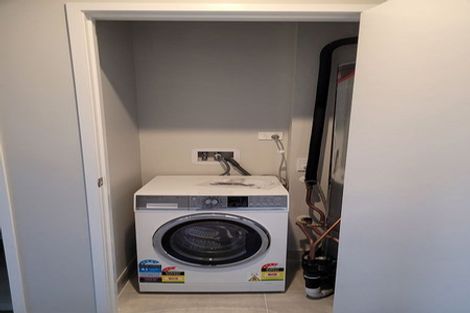 Photo of property in 8 Kawapani Lane, Kumeu, 0810