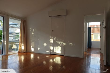 Photo of property in 2/14a Puriri Street, Takapuna, Auckland, 0622