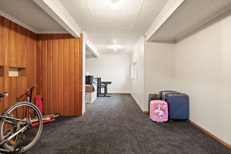 Photo of property in 36 Easther Crescent, Kew, Dunedin, 9012