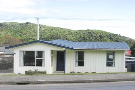 Photo of property in 94 Valley Road, Paraparaumu, 5032