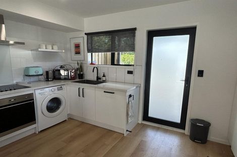 Photo of property in 8/9 Sherborne Street, St Albans, Christchurch, 8014