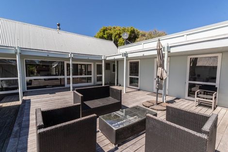 Photo of property in 9 Dixie Street, Te Horo Beach, Otaki, 5581