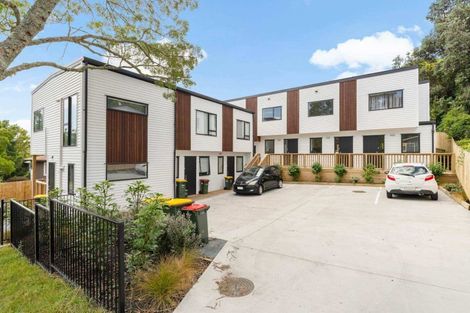 Photo of property in 9/237 Swanson Road, Henderson, Auckland, 0610