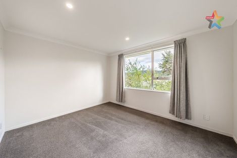 Photo of property in 15 Glen Road, Ranui, Auckland, 0612