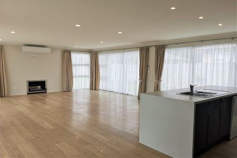 Photo of property in 33 Karo Street, Ruakaka, 0116