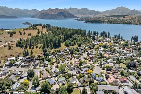 Photo of property in 10 Mill End, Wanaka, 9305