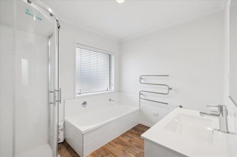 Photo of property in 44 Awataha Crescent, Pyes Pa, Tauranga, 3110