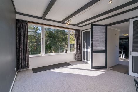 Photo of property in 42 Weir Street, Green Island, Dunedin, 9018
