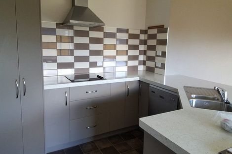 Photo of property in 39 Pegasus Place, Kelvin Grove, Palmerston North, 4414