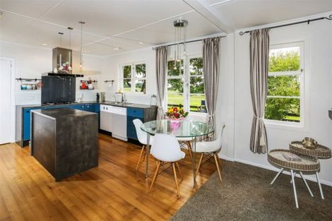 Photo of property in 104 Kaihau Road, Karioitahi, Waiuku, 2683