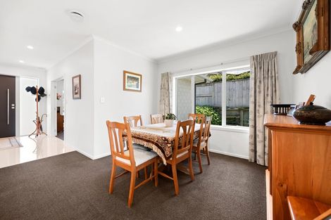 Photo of property in 16 Longbow Terrace, Flagstaff, Hamilton, 3210