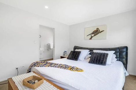 Photo of property in 7 Poutawa Lane, Clarks Beach, 2122