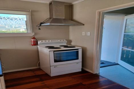 Photo of property in 3 Sandleigh Road, Hamilton Lake, Hamilton, 3204