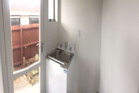 Photo of property in 2/202 Sawyers Arms Road, Bishopdale, Christchurch, 8053