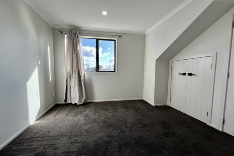 Photo of property in 6a Martin Road, Manurewa, Auckland, 2102