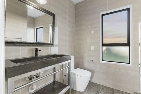 Photo of property in 337a Clarks Beach Road, Clarks Beach, Pukekohe, 2679