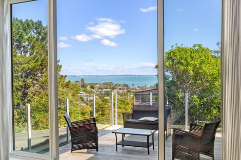 Photo of property in 16 George Street, Surfdale, Waiheke Island, 1081