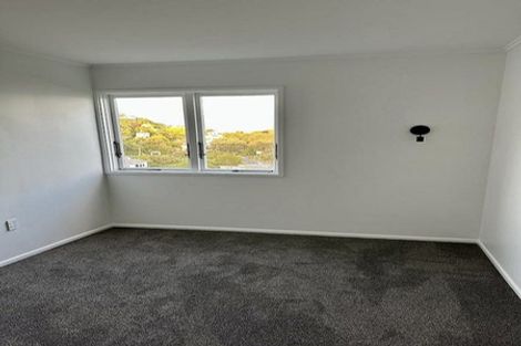 Photo of property in 9 Harbour Park Terrace, Khandallah, Wellington, 6035