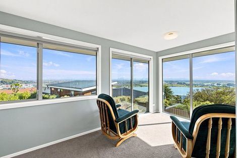 Photo of property in 271 Cannon Hill Crescent, Mount Pleasant, Christchurch, 8081