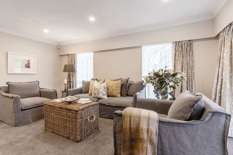 Photo of property in 28 Ambleside Drive, Burnside, Christchurch, 8053