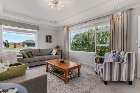 Photo of property in 59 Armstrong Avenue, Carterton, 5713