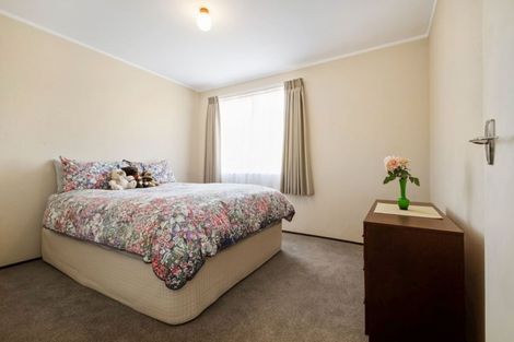 Photo of property in 9 Winiata Terrace, Papakura, 2110