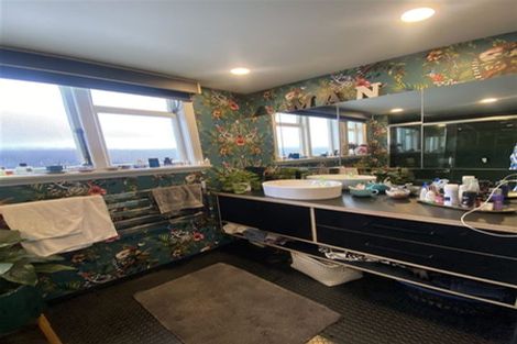 Photo of property in 25 Pine Avenue, New Brighton, Christchurch, 8061