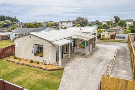 Photo of property in 31 Park Avenue, Waitarere Beach, Levin, 5510