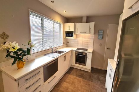 Photo of property in 2/17 Field Terrace, Upper Riccarton, Christchurch, 8041