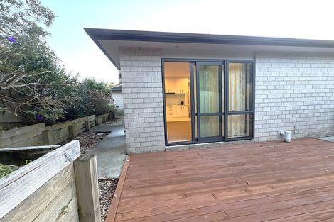 Photo of property in 7 Northcross Drive, Oteha, Auckland, 0630