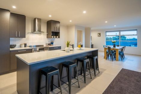 Photo of property in 7 Caterer Lane, Paraparaumu, 5032