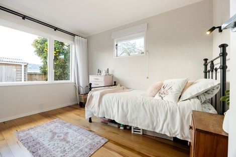 Photo of property in 30 Knighton Road, Hillcrest, Hamilton, 3216